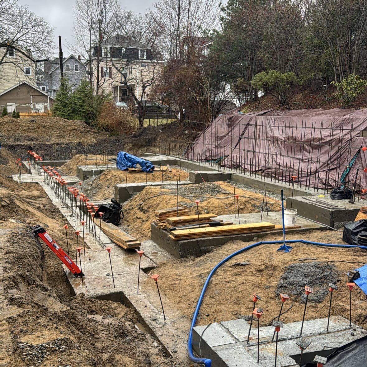 Multi-Elevation Foundation