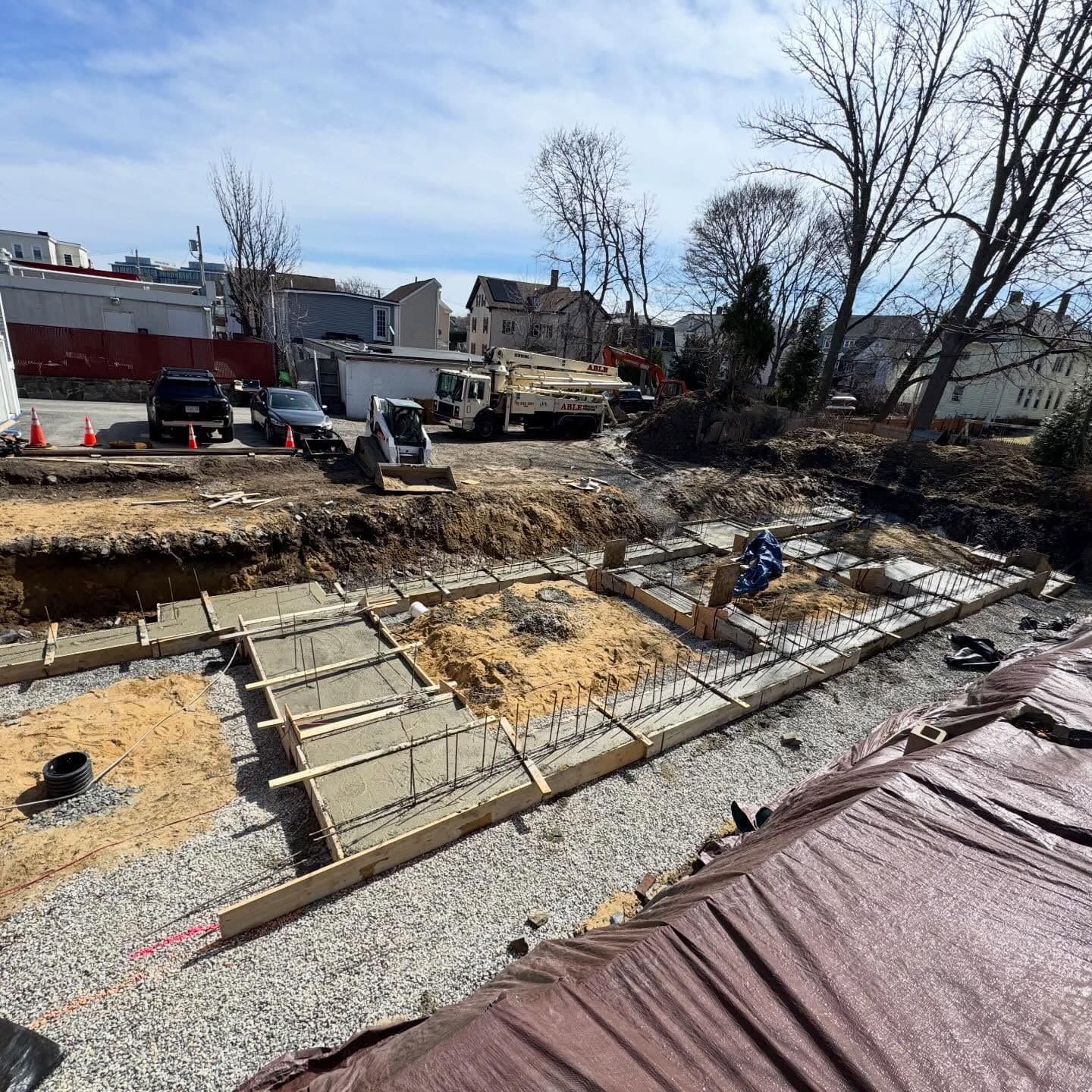 Multi-Elevation Foundation