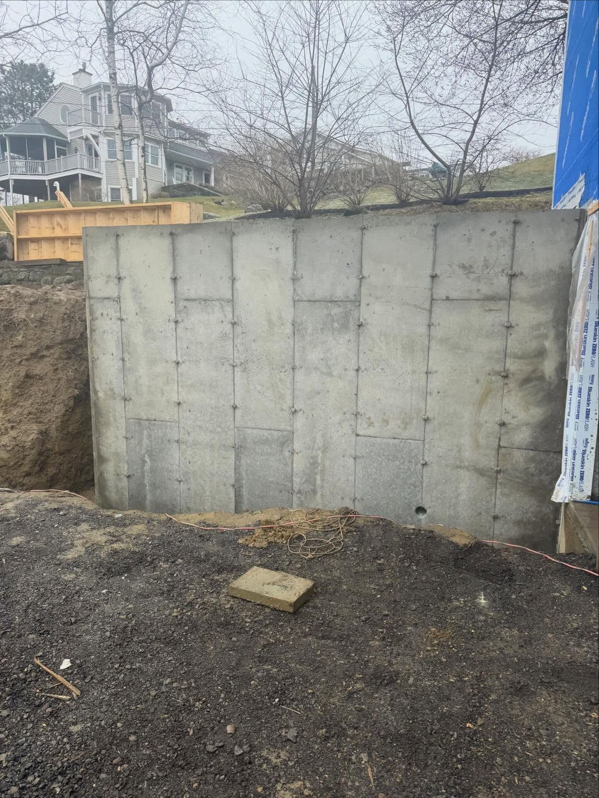 Ipswich High Retaining Wall