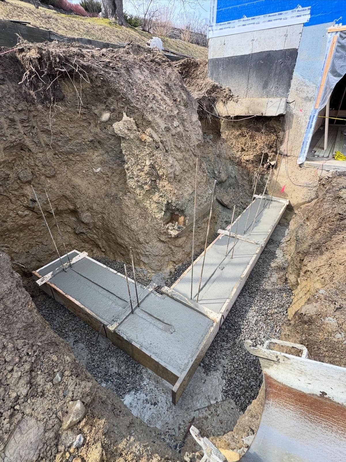 Ipswich High Retaining Wall