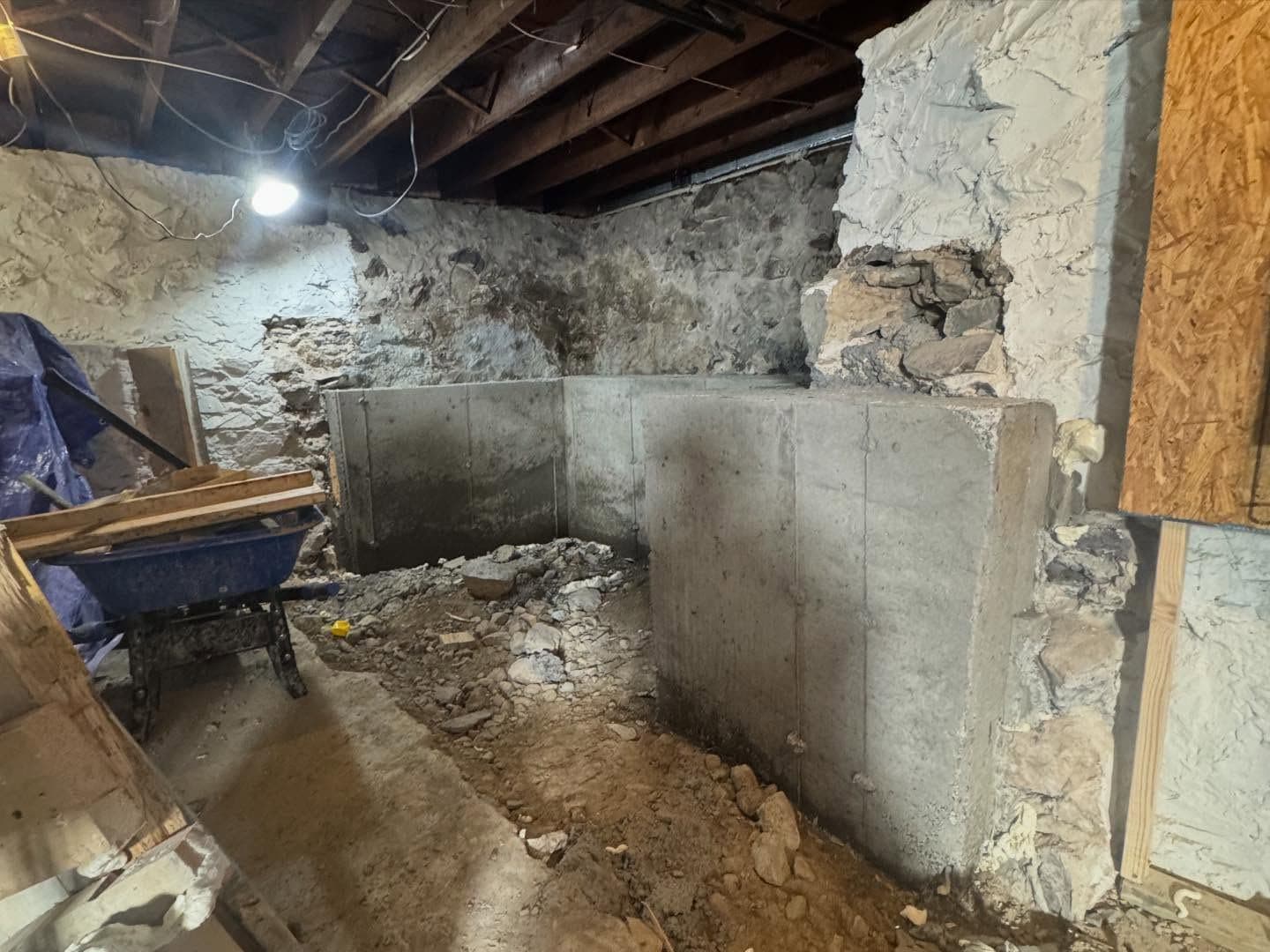 Hand-Dug Shoring & Underpinning