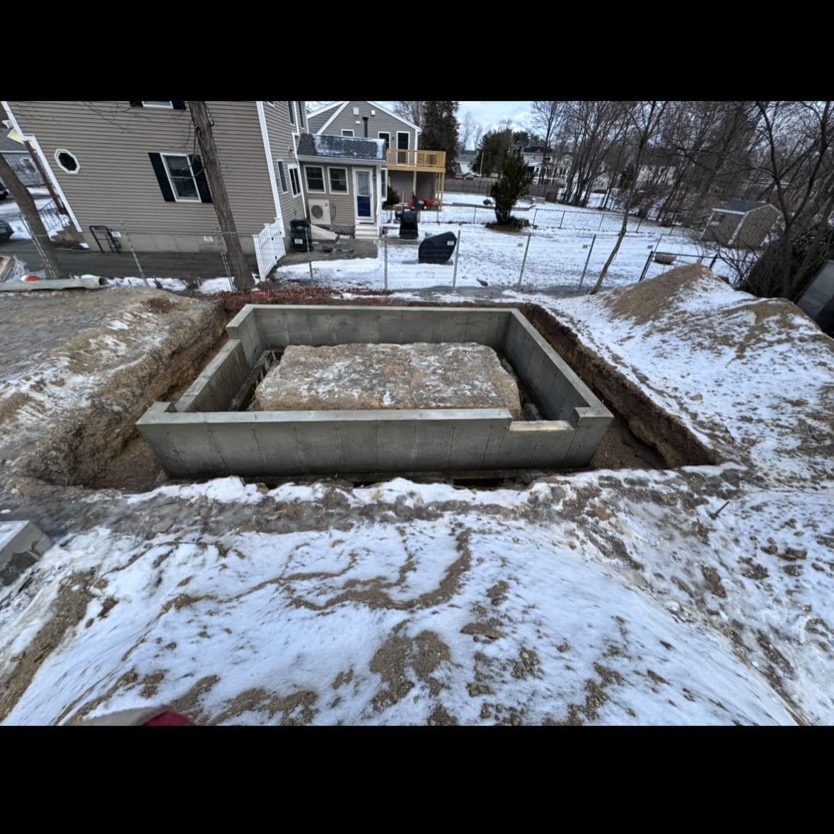 Newburyport House & Detached Garage