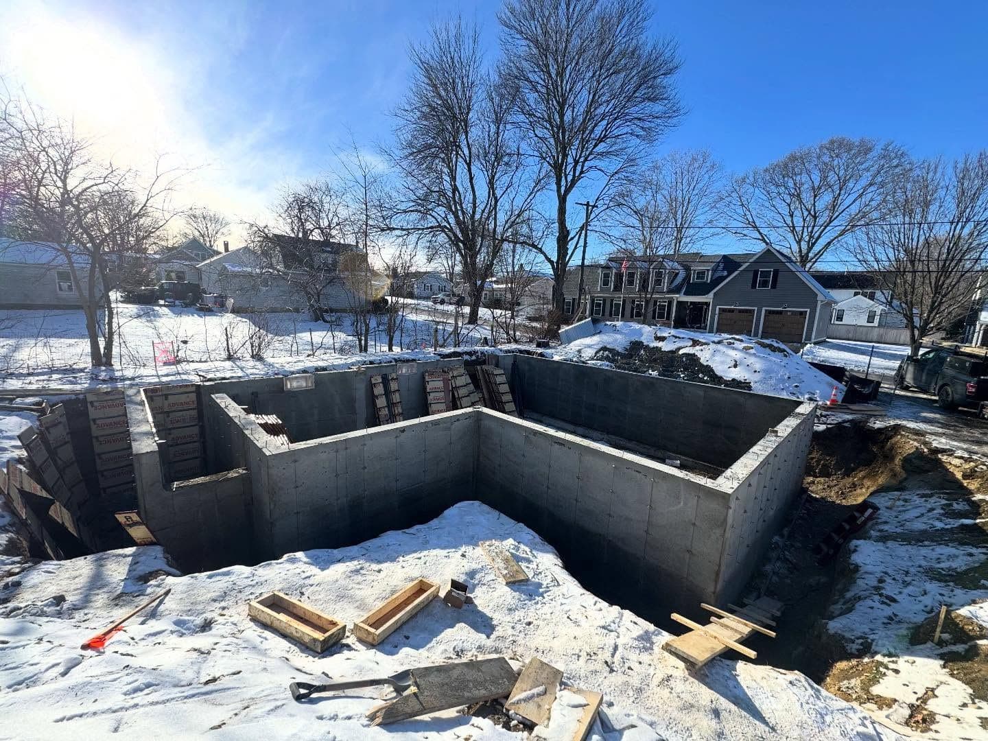 Newburyport House & Detached Garage